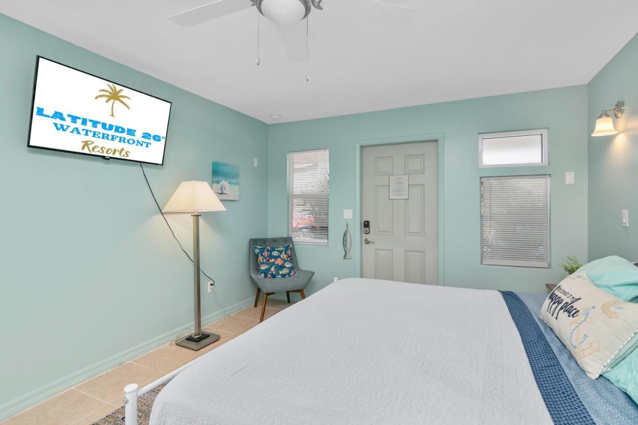 Latitude 26 Waterfront Boutique Resort - בוניטה ספרינגס מראה חיצוני תמונה