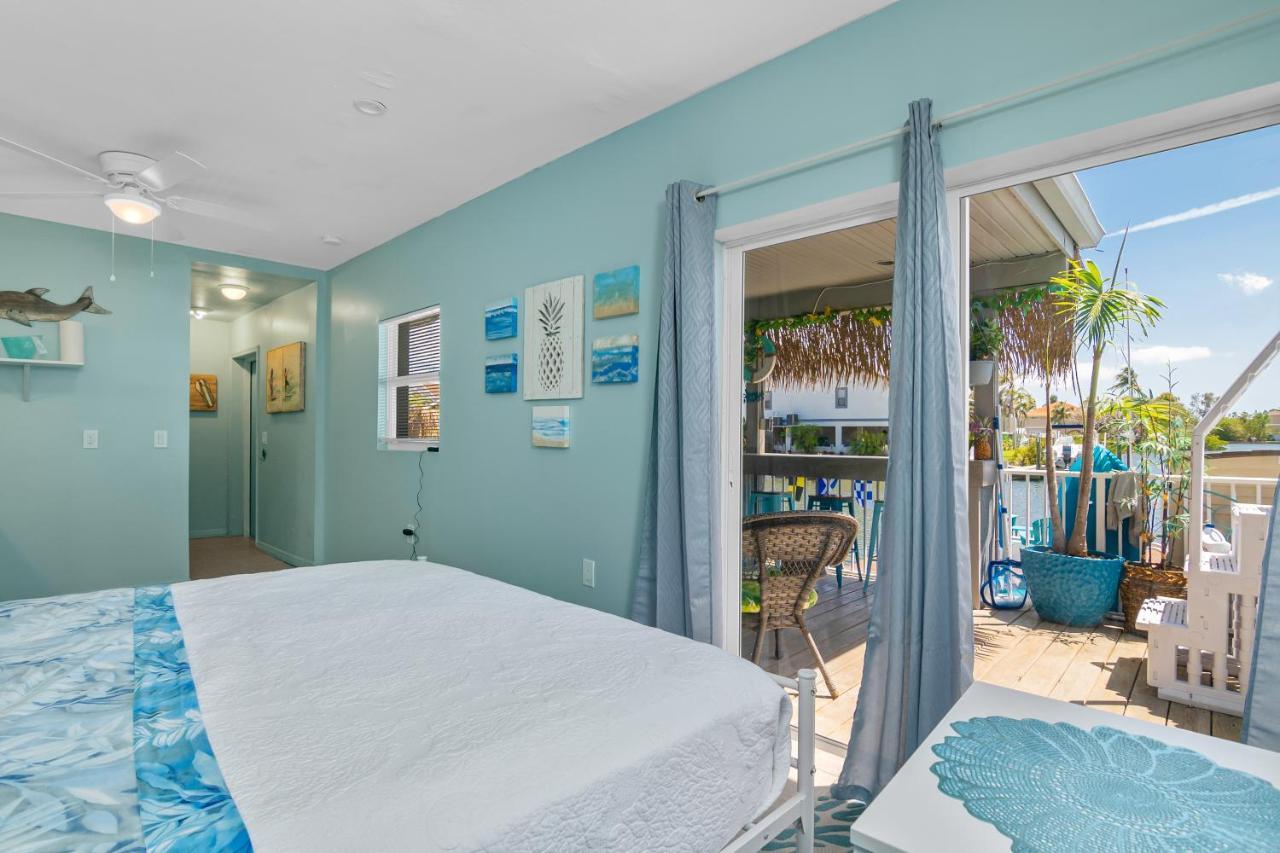 Latitude 26 Waterfront Boutique Resort - בוניטה ספרינגס מראה חיצוני תמונה