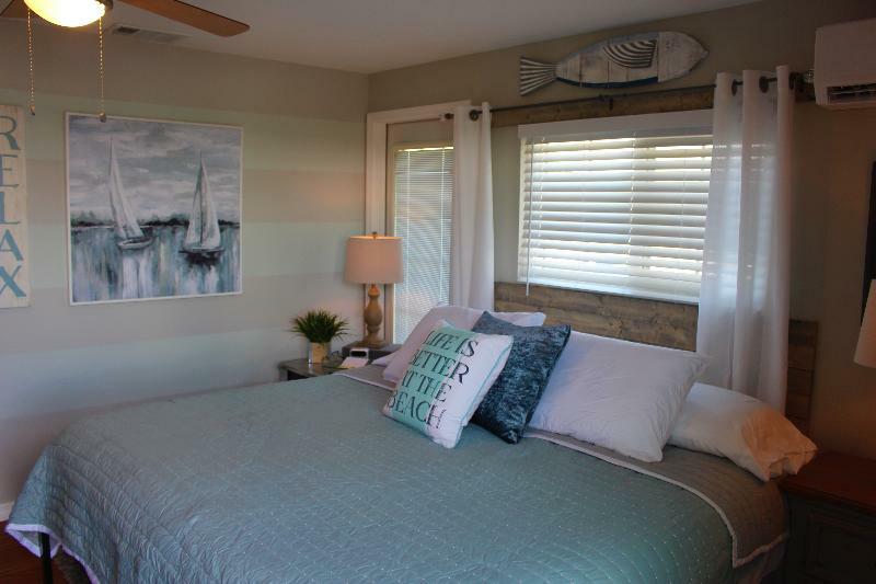 Latitude 26 Waterfront Boutique Resort - בוניטה ספרינגס מראה חיצוני תמונה